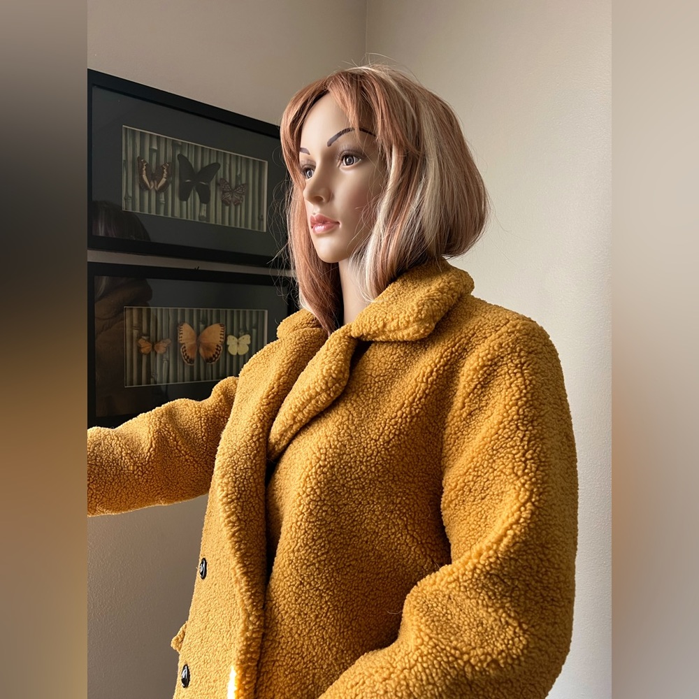 Yellow warm coat